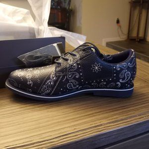 G/Fore women's size 8.5 golf shoes
